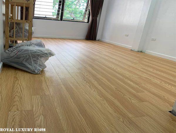 Sàn gỗ ROYAL R1698